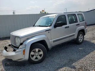 2012 Jeep Liberty Sport z VIN 1C4PJMAK4CW126012, wystawiony jako Copart lot #60530365 z przebiegiem 71 908 mil mil oraz Czysty tytuł • Clean title. Historia ofert i sprzedaży dostępna na DreamBid. Obrazek 1.