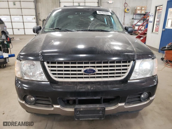 2004 Ford Explorer Eddie Bauer with VIN 1FMDU74W54UB82611, listed as a Copart auction lot 48782865 with 264,387 mi miles and Clean Title. Bid and sale history available at carsss.com. Image 5.