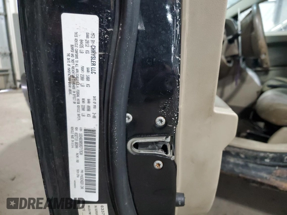 2008 Dodge Caliber SE z VIN 1B3HB28B58D717630, wystawiony jako Copart lot #46232175 z przebiegiem 242 361 mil mil oraz Nie do naprawy • Non repairable. Historia ofert i sprzedaży dostępna na DreamBid. Obrazek 12.