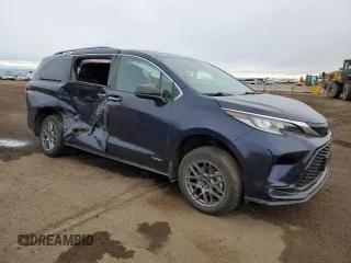 2021 Toyota Sienna XSE with VIN 5TDDSKFC1MS029907, listed as a Copart auction lot 49512965 with 64,350 mi miles and Salvage Title. Bid and sale history available at carsss.com. Image 4.