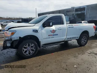 2018 Nissan Titan SV z VIN 1N6AA1RP4JN509825, wystawiony jako Copart lot #44627985 z przebiegiem 122 267 mil mil oraz Szkoda całkowita • Salvage title. Historia ofert i sprzedaży dostępna na DreamBid. Obrazek 1.