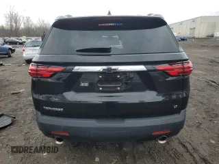 2022 Chevrolet Traverse LT Cloth z VIN 1GNERGKW5NJ155321, wystawiony jako Copart lot #51207235 z przebiegiem 25 972 mil mil oraz Szkoda całkowita • Salvage title. Historia ofert i sprzedaży dostępna na DreamBid. Obrazek 6.