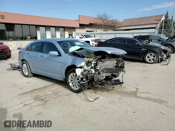 2013 Chrysler 200 Touring with VIN 1C3CCBBB7DN655476, listed as a Copart auction lot 49581225 with 110,856 mi miles and Clean Title. Bid and sale history available at carsss.com. Image 11.