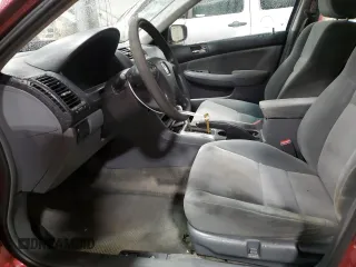 2005 Honda Accord EX z VIN 1HGCM56715A098168, wystawiony jako Copart lot #58300045 z przebiegiem 290 185 mil mil oraz Szkoda całkowita • Salvage title. Historia ofert i sprzedaży dostępna na DreamBid. Obrazek 7.