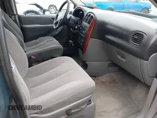 2006 Chrysler Town & Country with VIN 1A4GP45R76B718466, listed as a IAAI auction lot 42104395 with 260,634 mi miles and . Bid and sale history available at DreamBid. Image 5.