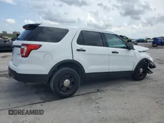 2016 Ford Police Interceptor Utility z VIN 1FM5K8AR9GGC35764, wystawiony jako Copart lot #54386065 z przebiegiem Nie podano mil oraz Szkoda całkowita • Salvage title. Historia ofert i sprzedaży dostępna na DreamBid. Obrazek 3.