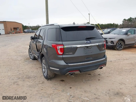 2018 Ford Explorer Limited with VIN 1FM5K8F81JGB45225, listed as a IAAI auction lot 41697298 with 142,484 mi miles. Bid and sale history available at carsss.com. Image 3.