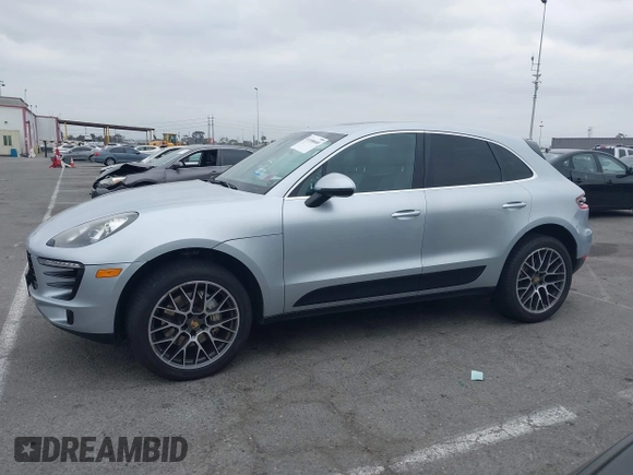 2015 Porsche Macan S with VIN WP1AB2A50FLB58087, listed as a IAAI auction lot 42108660 with 91,894 mi miles. Bid and sale history available at carsss.com. Image 14.