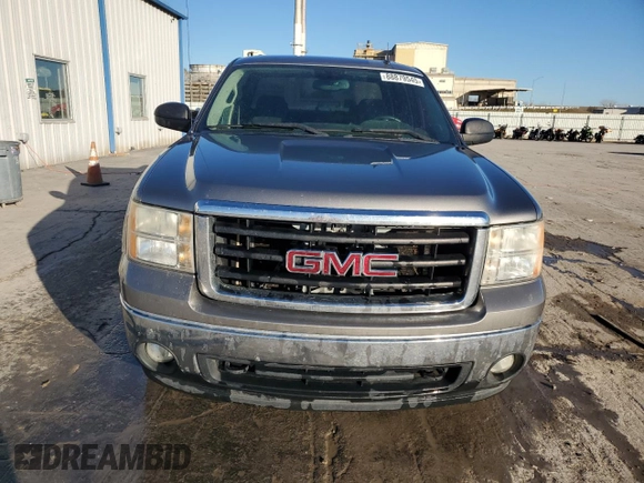 2008 GMC Sierra 1500 SLT z VIN 2GTEC13J981336589, wystawiony jako Copart lot #88879545 z przebiegiem 204 238 mil mil oraz Szkoda całkowita • Salvage title. Historia ofert i sprzedaży dostępna na DreamBid. Obrazek 5.
