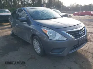 2019 Nissan Versa SV z VIN 3N1CN7AP0KL843045, wystawiony jako IAAI lot #41629595 z przebiegiem 96 454 mil mil oraz . Historia ofert i sprzedaży dostępna na DreamBid. Obrazek 1.