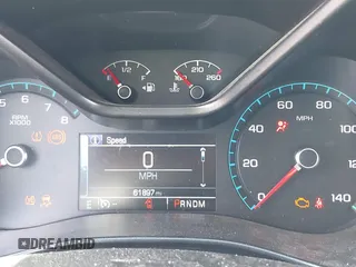 2016 Chevrolet Colorado 4WD LT z VIN 1GCGTCE34G1320047, wystawiony jako IAAI lot #42220317 z przebiegiem 61 897 mil mil oraz . Historia ofert i sprzedaży dostępna na DreamBid. Obrazek 15.