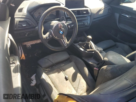 2017 BMW M2 with VIN WBS1H9C3XHV888092, listed as a Copart auction lot 83833534 with 0 mi miles and Clean Title. Bid and sale history available at carsss.com. Image 8.