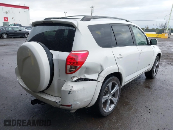 2007 Toyota RAV4 Sport with VIN JTMZD32VX76030877, listed as a IAAI auction lot 41514536 with 187,267 mi miles. Bid and sale history available at carsss.com. Image 6.