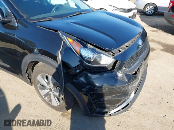 2019 Kia Niro LX with VIN KNDCB3LC4K5241497, listed as a IAAI auction lot 41670537 with 55,066 mi miles. Bid and sale history available at carsss.com. Image 17.