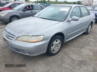 2001 Honda Accord EX z VIN 1HGCG16571A010751, wystawiony jako IAAI lot #42074284 z przebiegiem 281 526 mil mil oraz . Historia ofert i sprzedaży dostępna na DreamBid. Obrazek 2.