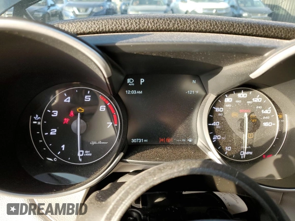 2019 Alfa Romeo Giulia Sport with VIN ZARFAMAN0K7621862, listed as a Copart auction lot 69717902 with 30,731 mi miles. Bid and sale history available at carsss.com. Image 9.