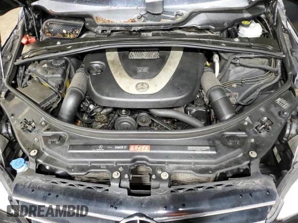 2010 Mercedes-Benz R with VIN 4JGCB6FE8AA112050, listed as a Copart auction lot 55428475 with 261,668 mi miles and Salvage Title. Bid and sale history available at carsss.com. Image 12.