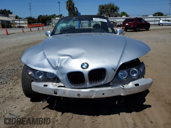 1997 BMW 3 Series 2.8L with VIN 4USCJ3325VLC04370, listed as a Copart auction lot 68742384 with 0 mi miles and Salvage Title. Bid and sale history available at carsss.com. Image 5.