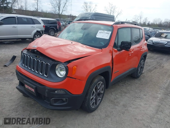 2015 Jeep Renegade Latitude with VIN ZACCJABT9FPB41532, listed as a IAAI auction lot 41977393 with 91,048 mi miles. Bid and sale history available at carsss.com. Image 2.