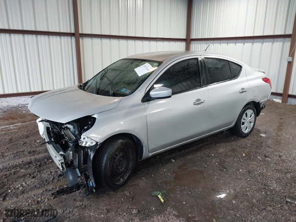 2019 Nissan Versa Sedan SV with VIN 3N1CN7AP3KL880199, listed as a IAAI auction lot 41571655 with 84,561 mi miles. Bid and sale history available at carsss.com. Image 17.