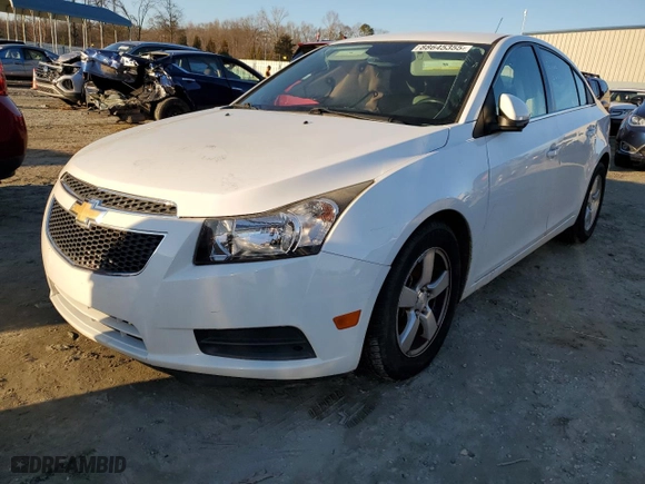 2014 Chevrolet Cruze 1LT with VIN 1G1PC5SB9E7294393, listed as a Copart auction lot 88645355 with 100,044 mi miles and Salvage Title. Bid and sale history available at carsss.com. Image 1.