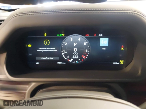 2024 Land Rover Defender X-Dynamic SE with VIN SALE2FEU1R2300221, listed as a IAAI auction lot 41579863 with 13,981 mi miles and . Bid and sale history available at DreamBid. Image 7.