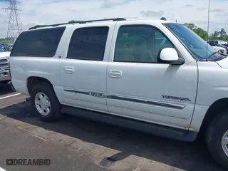 2004 GMC Yukon XL SLT with VIN 3GKFK16ZX4G165737, listed as a IAAI auction lot 42066815 with 240,063 mi miles. Bid and sale history available at carsss.com. Image 6.