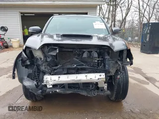 2017 Toyota Tacoma SR5 with VIN 3TMCZ5AN3HM113332, listed as a IAAI auction lot 41757467 with 199,846 mi miles. Bid and sale history available at carsss.com. Image 13.