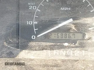 1996 Ford F-150 with VIN 1FTEF14H7TLB56002, listed as a IAAI auction lot 41403997 with 216,886 mi miles. Bid and sale history available at carsss.com. Image 15.