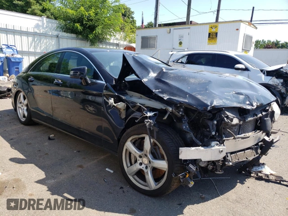 2014 Mercedes-Benz CLS-Class CLS 550 with VIN WDDLJ9BB9EA082802, listed as a Copart auction lot 63360474 with 84,508 mi miles and Salvage Title. Bid and sale history available at carsss.com. Image 4.