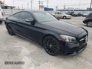 2019 Mercedes-Benz C 300 z VIN WDDWJ8DBXKF784453, wystawiony jako Copart lot #55414525 z przebiegiem 51 374 mil mil oraz Szkoda całkowita • Salvage title. Historia ofert i sprzedaży dostępna na DreamBid. Obrazek 4.