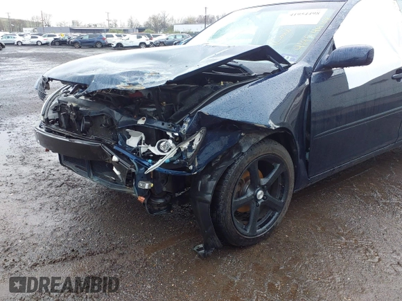 2004 Toyota Camry LE with VIN 4T1BE32K74U353761, listed as a IAAI auction lot 41954498 with 60,152 mi miles and . Bid and sale history available at DreamBid. Image 6.