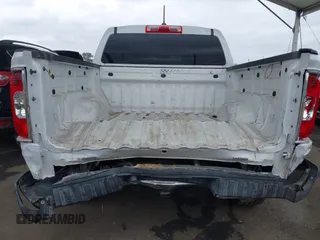 2015 GMC Canyon 2WD SLE with VIN 1GTG5BE31F1177142, listed as a IAAI auction lot 42065808 with 117,237 mi miles and . Bid and sale history available at DreamBid. Image 17.