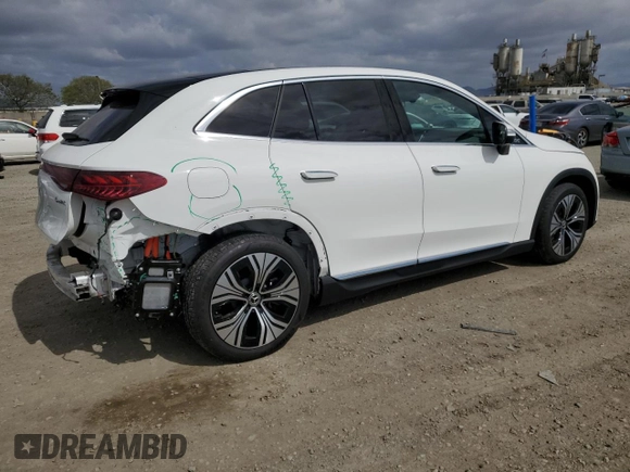 2023 Mercedes-Benz EQE 350 z VIN 4JGGM1CB5PA037048, wystawiony jako Copart lot #54558155 z przebiegiem 15 128 mil mil oraz Szkoda całkowita • Salvage title. Historia ofert i sprzedaży dostępna na DreamBid. Obrazek 3.