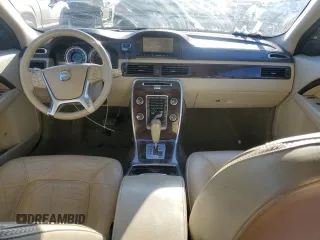 2012 Volvo XC70 T6 with VIN YV4902BZ0C1138857, listed as a Copart auction lot 88492725 with 192,091 mi miles and Salvage Title. Bid and sale history available at DreamBid. Image 8.