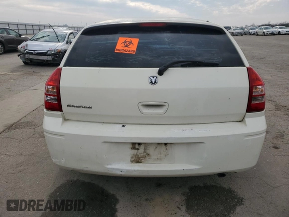 2005 Dodge Magnum z VIN 2D4FV48TX5H692873, wystawiony jako Copart lot #87230504 z przebiegiem 166 497 mil mil oraz Szkody całkowita. Historia ofert i sprzedaży dostępna na DreamBid. Obrazek 6.