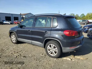 2017 Volkswagen Tiguan S z VIN WVGBV7AX0HK015303, wystawiony jako Copart lot #54820075 z przebiegiem 155 356 mil mil oraz Czysty tytuł • Clean title. Historia ofert i sprzedaży dostępna na DreamBid. Obrazek 2.