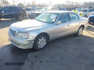 2000 Lexus LS 400 with VIN JT8BH28F9Y0181339, listed as a IAAI auction lot 41589304 with 252,625 mi miles. Bid and sale history available at carsss.com. Image 17.