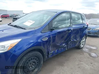 2014 Ford Escape S с VIN 1FMCU0F73EUE07196, выставлен на аукционе IAAI как лот 42020522 с пробегом 59 301 миль миль и . История ставок и продаж доступна на DreamBid. Изображение 6.