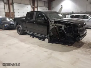 2018 Chevrolet Colorado 4WD Work Truck with VIN 1GCGTBENXJ1268300, listed as a IAAI auction lot 41276225 with 76,555 mi miles. Bid and sale history available at carsss.com. Image 1.