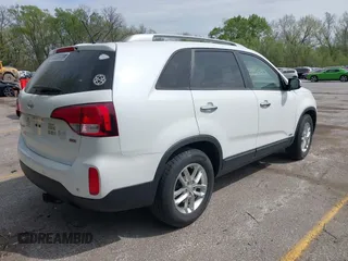 2015 Kia Sorento LX with VIN 5XYKTDA60FG554894, listed as a IAAI auction lot 41926004 with 93,523 mi miles. Bid and sale history available at carsss.com. Image 4.