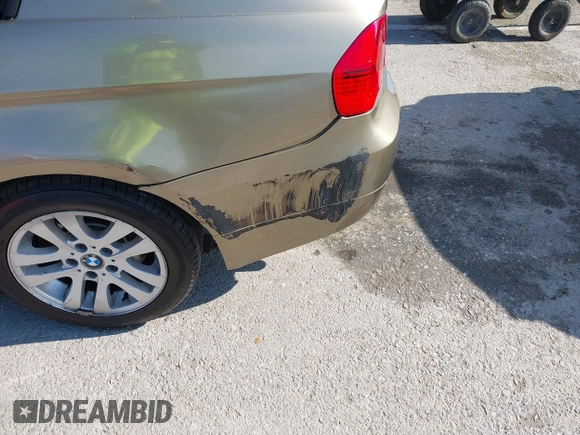 2006 BMW 3 Series 325xi with VIN WBAVD13546KV03001, listed as a IAAI auction lot 42392670 with Not provided miles and . Bid and sale history available at DreamBid. Image 6.