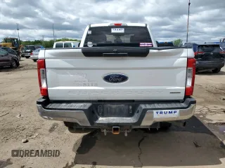 2017 Ford F-250 XLT with VIN 1FT7X2B66HEF21018, listed as a Copart auction lot 57916705 with 99,491 mi miles and Clean title. Bid and sale history available at DreamBid. Image 6.