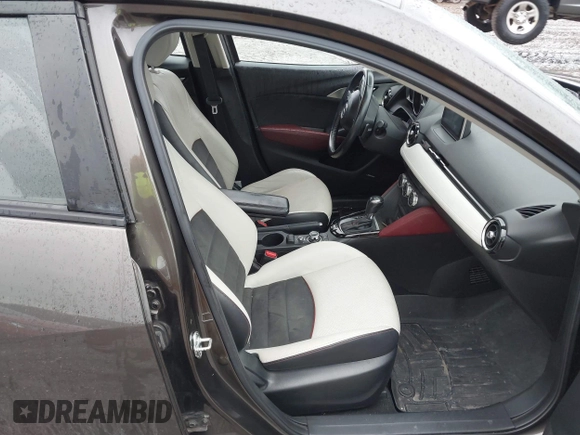 2016 Mazda CX-3 Grand Touring with VIN JM1DKBD77G0107328, listed as a IAAI auction lot 41682949 with 156,935 mi miles. Bid and sale history available at carsss.com. Image 5.