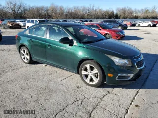 2015 Chevrolet Cruze LT with VIN 1G1PE5SB9F7131528, listed as a Copart auction lot 84684014 with 92,130 mi miles and Clean Title. Bid and sale history available at carsss.com. Image 4.
