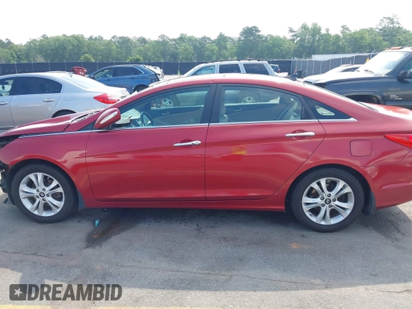 2012 Hyundai Sonata Limited z VIN 5NPEC4AC8CH425163, wystawiony jako IAAI lot #42297206 z przebiegiem 159 946 mil mil oraz . Historia ofert i sprzedaży dostępna na DreamBid. Obrazek 14.