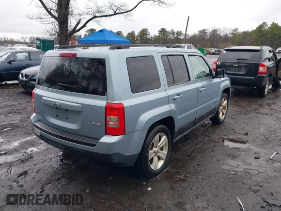 2013 Jeep Patriot Latitude with VIN 1C4NJPFB7DD251536, listed as a IAAI auction lot 41985457 with 165,875 mi miles. Bid and sale history available at carsss.com. Image 4.