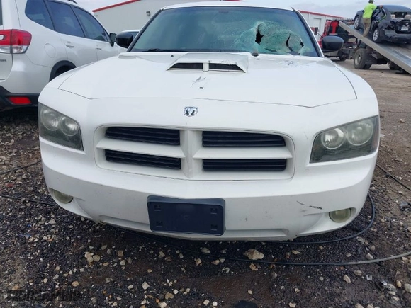 2007 Dodge Charger with VIN 2B3KA43G47H796555, listed as a IAAI auction lot 41684773 with 194,276 mi miles. Bid and sale history available at carsss.com. Image 12.