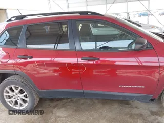 2016 Jeep Cherokee Sport z VIN 1C4PJLAB8GW346690, wystawiony jako IAAI lot #42285825 z przebiegiem 155 527 mil mil oraz . Historia ofert i sprzedaży dostępna na DreamBid. Obrazek 14.
