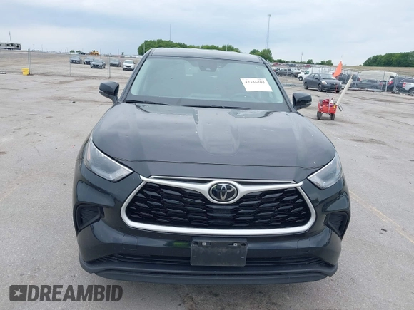 2023 Toyota Highlander L with VIN 5TDKDRBH2PS515299, listed as a IAAI auction lot 42336203 with 23,301 mi miles and . Bid and sale history available at DreamBid. Image 6.